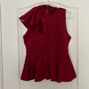 Junior’s M dressy top